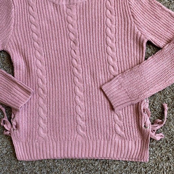 Style Me Petites Sweater Womens Medium Pink Pullover Long Sleeve Grommet Ladies - Picture 3 of 12